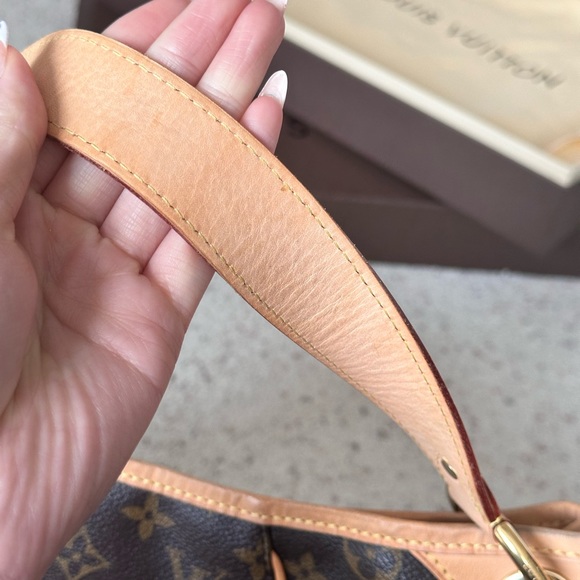 Louis Vuitton Monogram Galliera PM - Picture 4 of 16